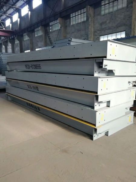 分體式汽車衡（長(zhǎng)寬、噸位可定制）